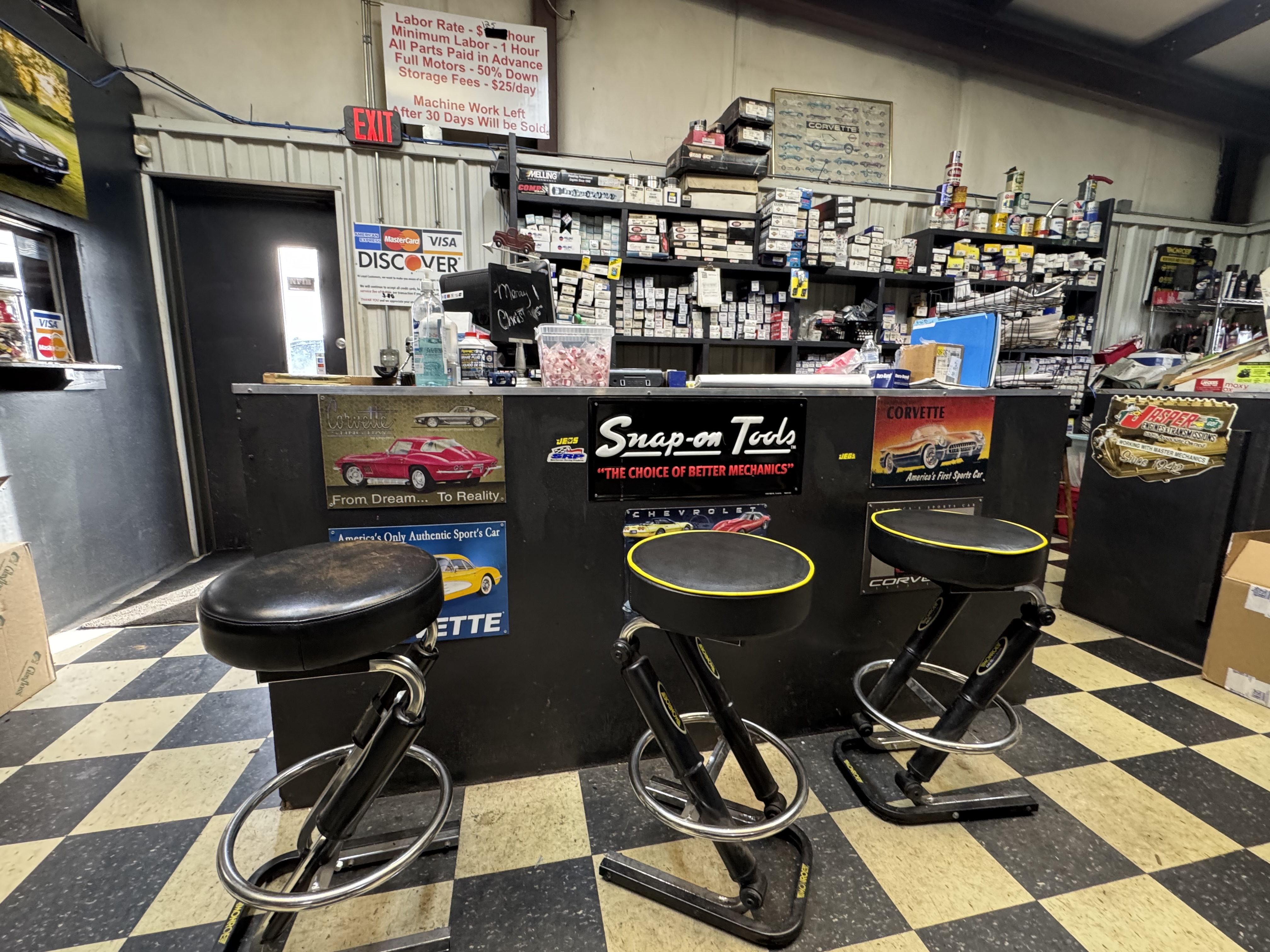 Front desk and lobby area inside G&S Machine Shop in Springdale, Arkansas